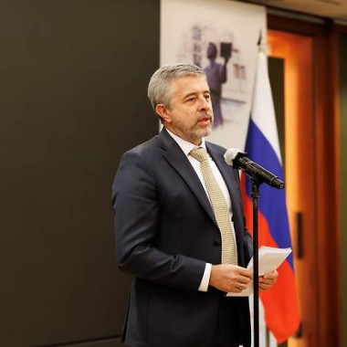 [조선일보]한국과 러시아 詩로 하나된 무대